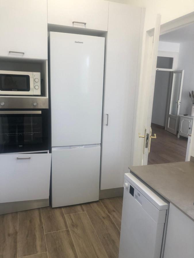 Apartamento Nuevo En Terrassa Centro Bagian luar foto