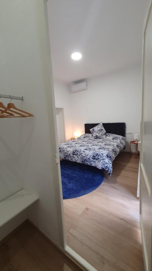 Apartamento Nuevo En Terrassa Centro Bagian luar foto