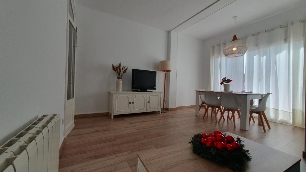 Apartamento Nuevo En Terrassa Centro Bagian luar foto
