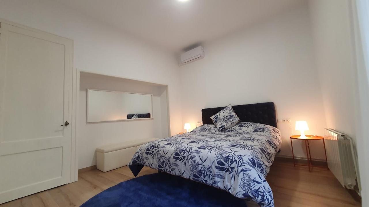 Apartamento Nuevo En Terrassa Centro Bagian luar foto