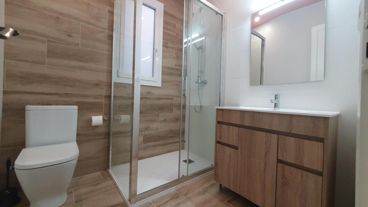 Apartamento Nuevo En Terrassa Centro Bagian luar foto